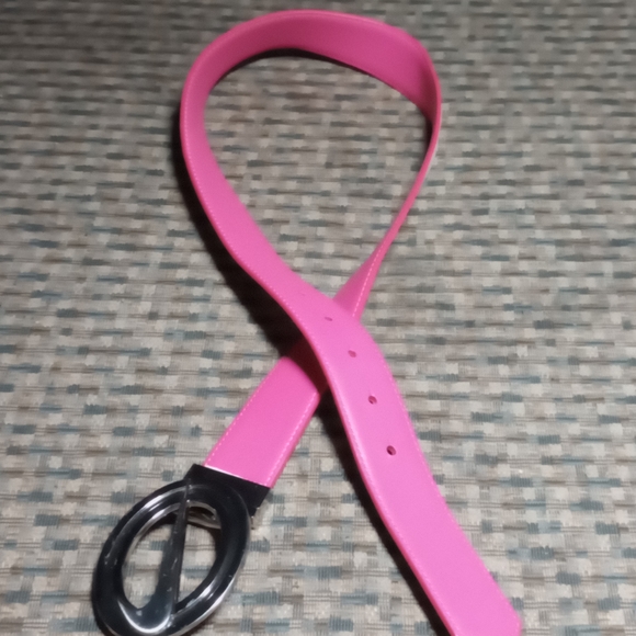 Nike Pink Belt with Silver Buckle - Picture 6 of 11